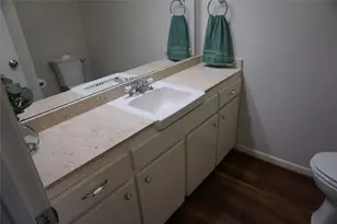 2417 Jamestown Mall, Houston, TX 77057 - Photo 11