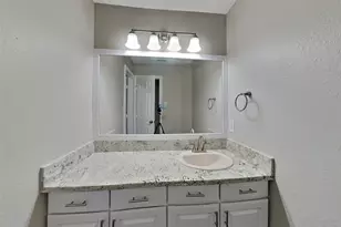 16778 N Thrasher Dr, Conroe, TX 77385 - Photo 17