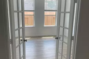 9119 Long Fin Dr, Baytown, TX 77521 - Photo 11