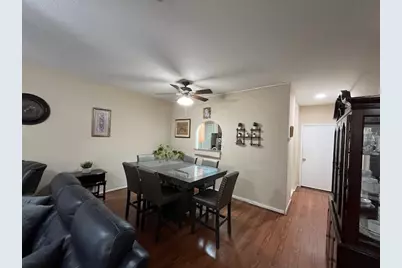 17585 Red Oak Drive #7585, Houston, TX 77090 - Photo 11