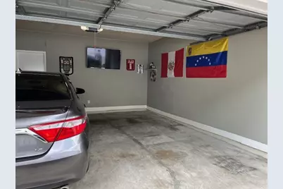 17585 Red Oak Drive #7585, Houston, TX 77090 - Photo 33