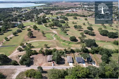 313 W A Street, Eagle Lake, TX 77434 - Photo 3