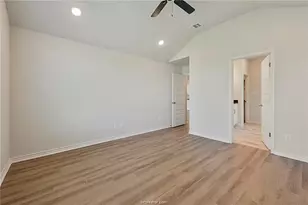 3124 Tarleton Ct, Bryan, TX 77808 - Photo 13