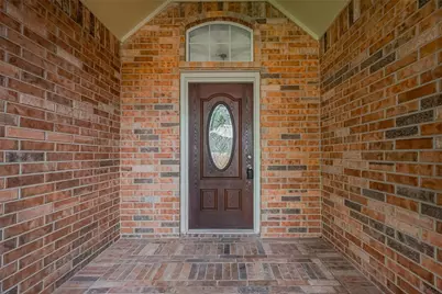 9631 Highland Pointe Drive, Needville, TX 77461 - Photo 5