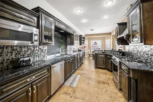 1605 Gatecreek Dr, Pearland, TX 77581 - Photo 27