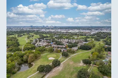 8223 Golf Green Circle, Houston, TX 77036 - Photo 37