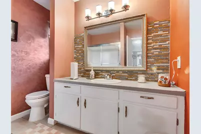 14310 Henry Road, Houston, TX 77060 - Photo 19