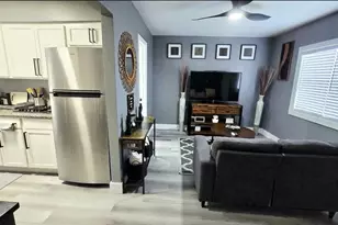 905 E Fayle St, Baytown, TX 77520 - Photo 3