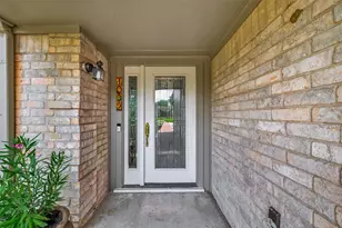 1002 Parkstead Dr, Seabrook, TX 77586 - Photo 3