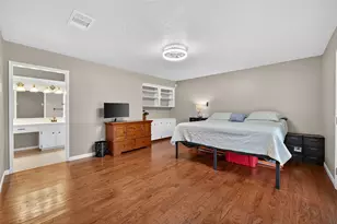 1002 Parkstead Dr, Seabrook, TX 77586 - Photo 13