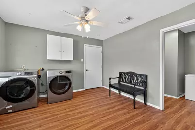 1002 Parkstead Drive, Seabrook, TX 77586 - Photo 29