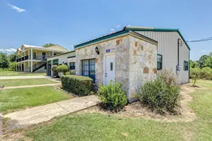 37557 Meadowview Dr, Hempstead, TX 77445 - Photo 19