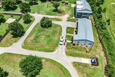 37557 Meadowview Drive, Hempstead, TX 77445 - Photo 5