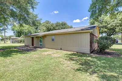 37557 Meadowview Drive, Hempstead, TX 77445 - Photo 7