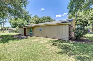 37557 Meadowview Dr, Hempstead, TX 77445 - Photo 7