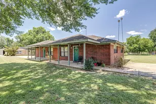 37557 Meadowview Dr, Hempstead, TX 77445 - Photo 9