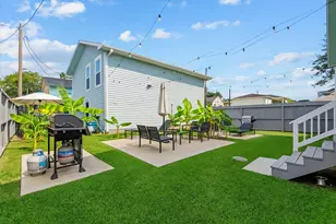 4702 Ave N 1/2, Galveston, TX 77551 - Photo 27