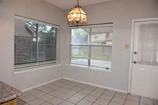 2811 Grants River Cir, Sugar Land, TX 77479 - Photo 13