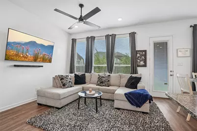 1810 Ryon Falls Drive, Richmond, TX 77469 - Photo 7