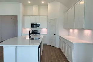 13623 Lago Vis Dr, Iowa Colony, TX 77583 - Photo 7