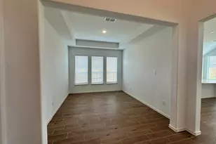 13623 Lago Vis Dr, Iowa Colony, TX 77583 - Photo 5