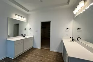 13623 Lago Vis Dr, Iowa Colony, TX 77583 - Photo 15
