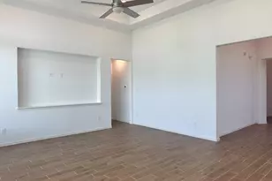 13623 Lago Vis Dr, Iowa Colony, TX 77583 - Photo 11