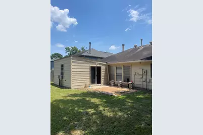 6406 Bayou Crest Drive, Houston, TX 77088 - Photo 17