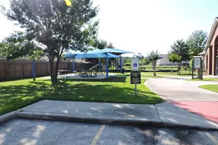 2842 Sandberry Dr, Houston, TX 77345 - Photo 5