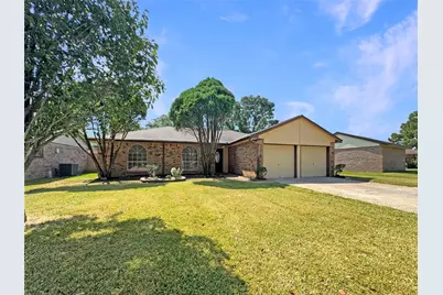 10110 Willmont Road, La Porte, TX 77571 - Photo 1