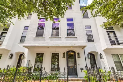 1709 Ashland Street, Houston, TX 77008 - Photo 1