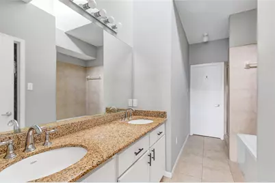 310 S Jensen Drive #2, Houston, TX 77003 - Photo 25