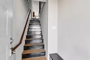 310 S Jensen Dr, Houston, TX 77003 - Photo 7