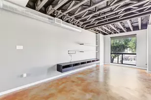310 S Jensen Dr, Houston, TX 77003 - Photo 11