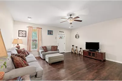 5907 Wedgefield Street, Houston, TX 77028 - Photo 5