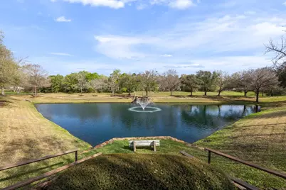 1531 Briar Bend Drive, Friendswood, TX 77546 - Photo 33