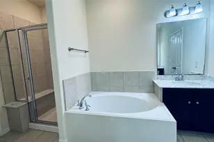 17106 Taffaine Dr, Houston, TX 77090 - Photo 11