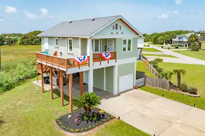 14023 Marina Boulevard, Galveston, TX 77554 - Photo 1