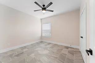 1908 Dismuke St, Houston, TX 77023 - Photo 27