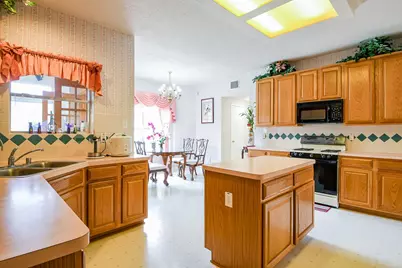 3222 Mossy Elm Court, Houston, TX 77059 - Photo 13