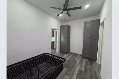 2404 Burkett Street, Houston, TX 77004 - Photo 29