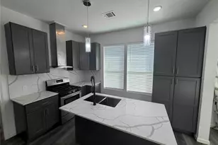 2404 Burkett St., Houston, TX 77004 - Photo 9