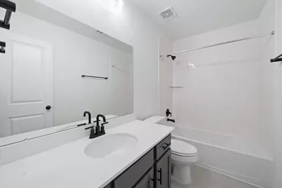 4013 Sterling Springs Lane, League City, TX 77573 - Photo 29