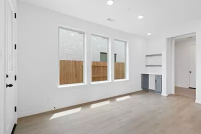 4013 Sterling Springs Lane, League City, TX 77573 - Photo 21