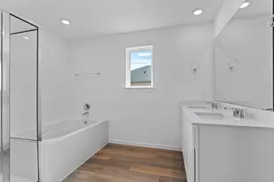 1523 Splashing Wave Dr, Iowa Colony, TX 77583 - Photo 23