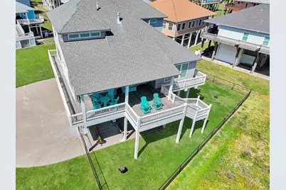 878 Surf Road, Crystal Beach, TX 77650 - Photo 47