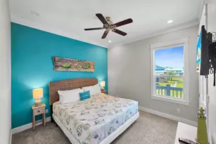 878 Surf Rd, Crystal Beach, TX 77650 - Photo 31