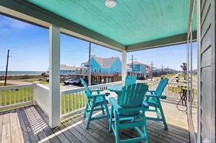 878 Surf Rd, Crystal Beach, TX 77650 - Photo 9