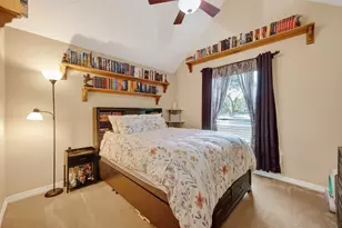 9102 S Pass Ln, Houston, TX 77064 - Photo 23