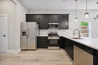 3324 Francis Court #A and B, Houston, TX 77004 - Photo 5